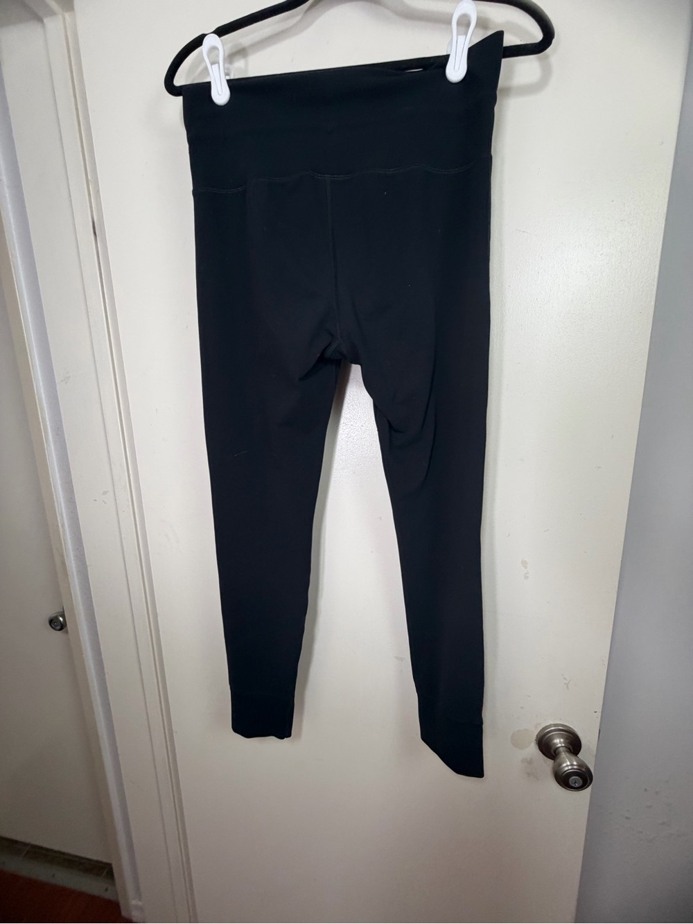 Vuori Daily Black High Rise 4Way Stretch 7/8 Drawcord Form BlissBlend Leggings M - Picture 7 of 16